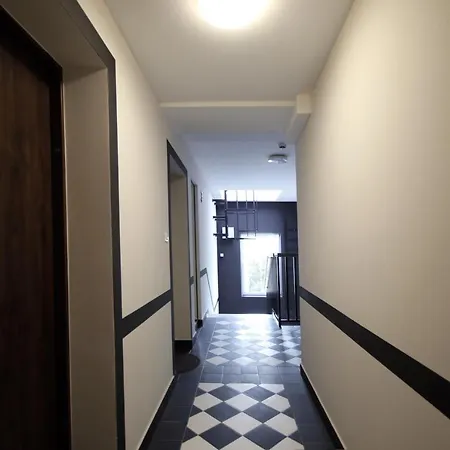 Noemi's Loft - Double Floor - Old Town Apartment *